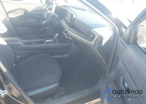 2025 Nissan Kicks S Fwd from USA, damaged, VIN 3N8AP6BA7SL349174